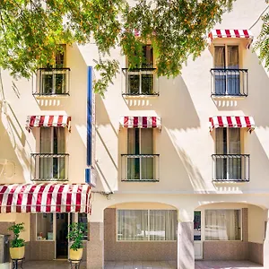 Residencial Capri By Umbral Guest house